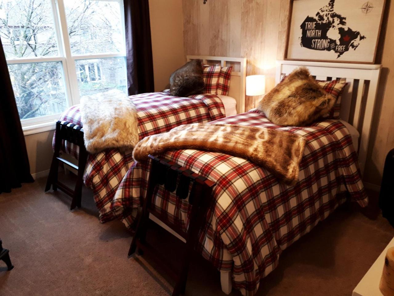The Tartan House Bed & Breakfast Ajax Eksteriør bilde