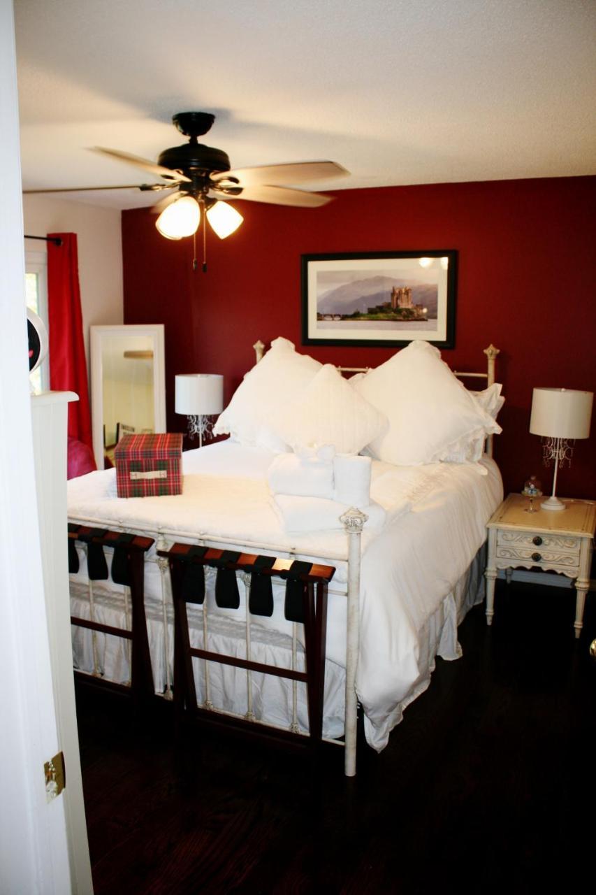 The Tartan House Bed & Breakfast Ajax Eksteriør bilde