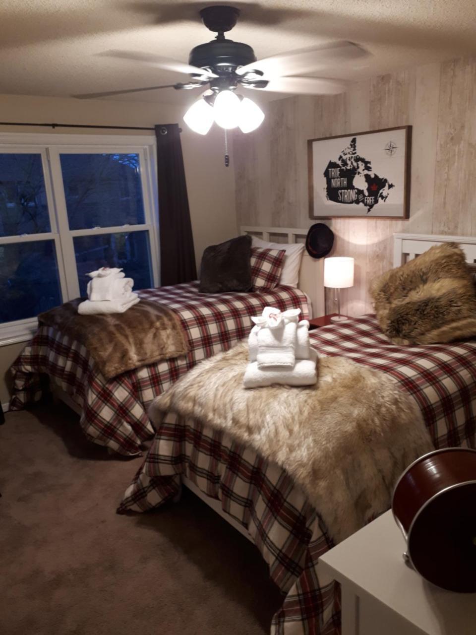 The Tartan House Bed & Breakfast Ajax Eksteriør bilde